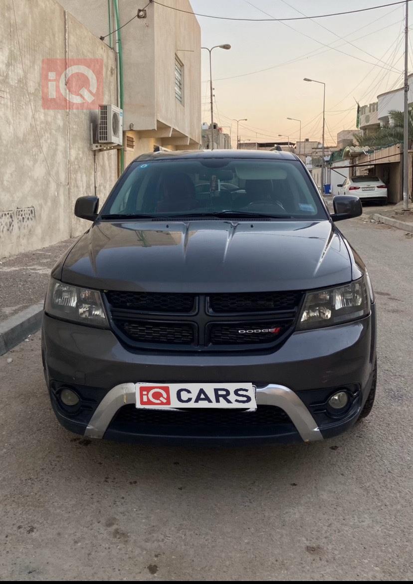 دودج جورني
